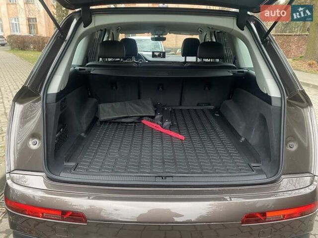 Коричневий Ауді Ку 7, об'ємом двигуна 1.98 л та пробігом 95 тис. км за 33900 $, фото 10 на Automoto.ua