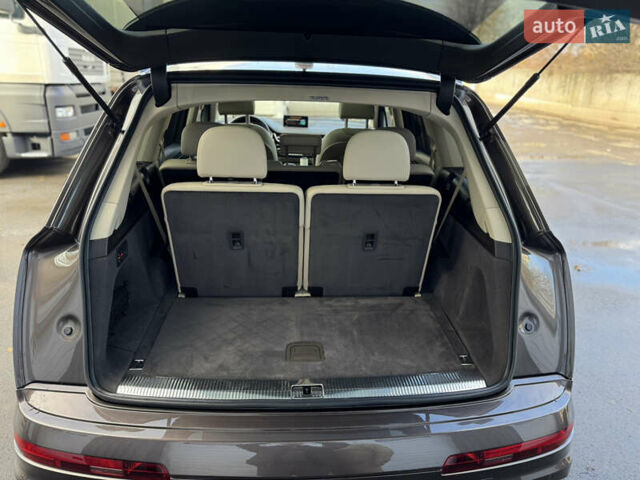 Коричневый Ауди Ку 7, объемом двигателя 3 л и пробегом 122 тыс. км за 29900 $, фото 28 на Automoto.ua