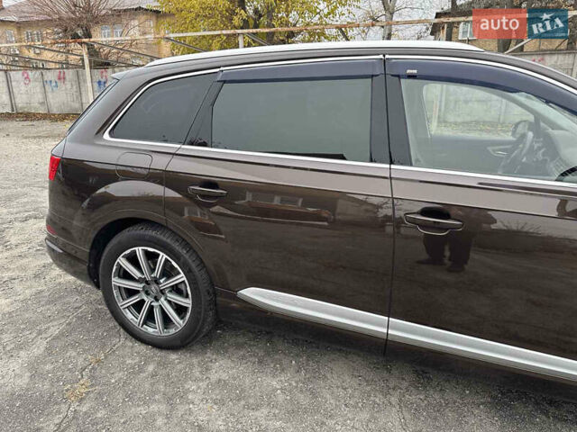 Коричневый Ауди Ку 7, объемом двигателя 2.97 л и пробегом 215 тыс. км за 40000 $, фото 4 на Automoto.ua