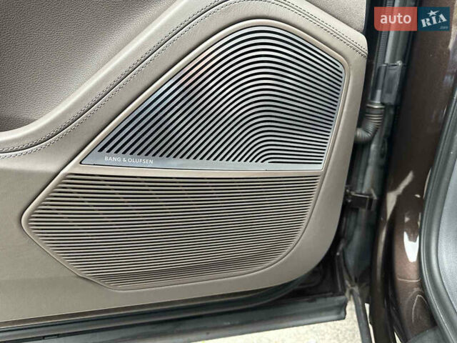 Коричневый Ауди Ку 7, объемом двигателя 2.97 л и пробегом 215 тыс. км за 40000 $, фото 12 на Automoto.ua