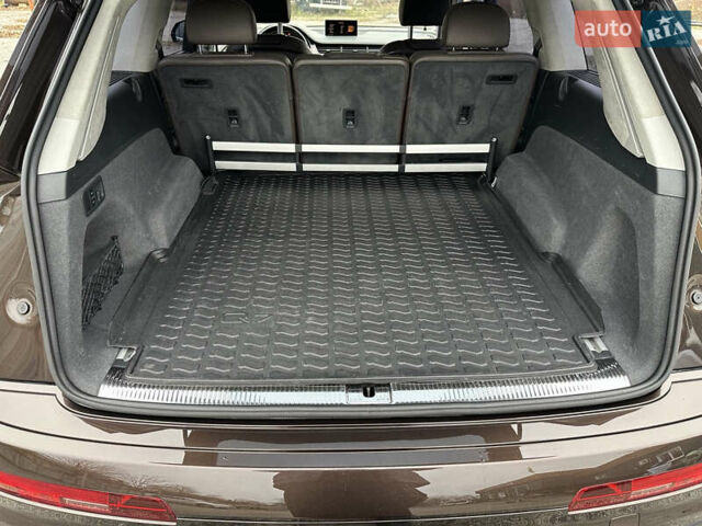 Коричневый Ауди Ку 7, объемом двигателя 2.97 л и пробегом 215 тыс. км за 40000 $, фото 41 на Automoto.ua