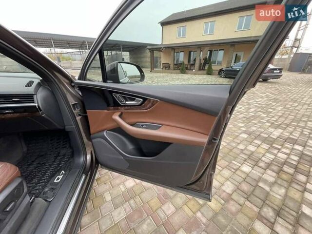 Коричневий Ауді Ку 7, об'ємом двигуна 3 л та пробігом 185 тис. км за 25000 $, фото 30 на Automoto.ua