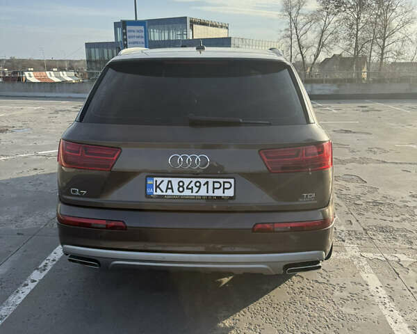 Коричневый Ауди Ку 7, объемом двигателя 3 л и пробегом 180 тыс. км за 32000 $, фото 5 на Automoto.ua