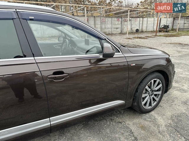 Коричневый Ауди Ку 7, объемом двигателя 2.97 л и пробегом 215 тыс. км за 40000 $, фото 5 на Automoto.ua