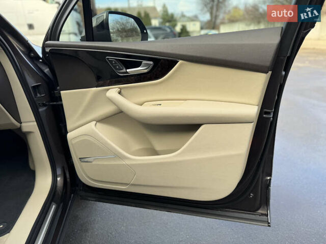 Коричневый Ауди Ку 7, объемом двигателя 3 л и пробегом 122 тыс. км за 29900 $, фото 22 на Automoto.ua