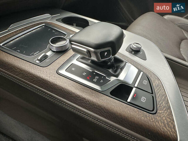 Коричневый Ауди Ку 7, объемом двигателя 2.97 л и пробегом 215 тыс. км за 40000 $, фото 20 на Automoto.ua