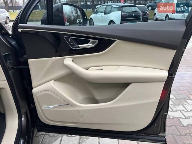 Коричневый Ауди Ку 7, объемом двигателя 3 л и пробегом 122 тыс. км за 29999 $, фото 33 на Automoto.ua