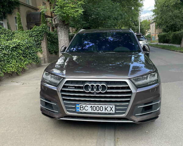 Коричневый Ауди Ку 7, объемом двигателя 3 л и пробегом 258 тыс. км за 34000 $, фото 1 на Automoto.ua