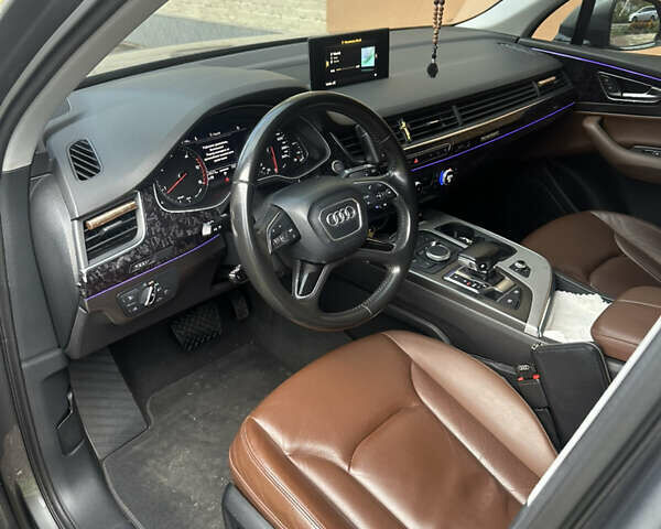 Ауді Ку 7 2016 у Житомирі на Automoto.ua Коричневий Ауді Ку 7, об'ємом двигуна 2.97 л та пробігом 120 тис. км за 40000 $, фото 7 на Automoto.ua