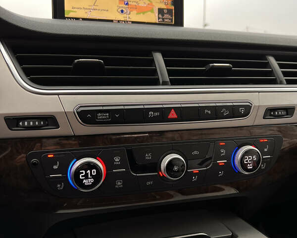 Коричневый Ауди Ку 7, объемом двигателя 2.97 л и пробегом 222 тыс. км за 36200 $, фото 27 на Automoto.ua