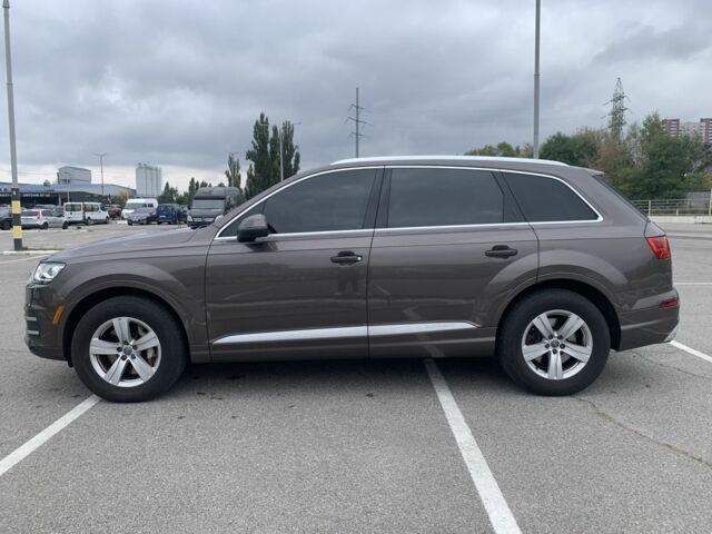 Ауди Ку 7 2017 в Киеве на Automoto.ua Коричневый Ауди Ку 7, объемом двигателя 2 л и пробегом 250 тыс. км за 25500 $, фото 3 на Automoto.ua