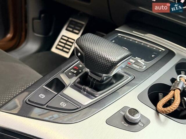 Коричневый Ауди Ку 7, объемом двигателя 2.97 л и пробегом 140 тыс. км за 39999 $, фото 69 на Automoto.ua