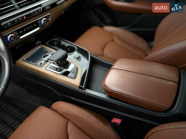 Ауді Ку 7 2017 у Стрые на Automoto.ua Коричневий Ауді Ку 7, об'ємом двигуна 3 л та пробігом 213 тис. км за 26600 $, фото 59 на Automoto.ua
