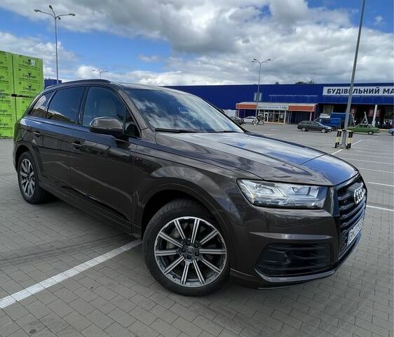 Коричневый Ауди Ку 7, объемом двигателя 2 л и пробегом 126 тыс. км за 29000 $, фото 1 на Automoto.ua