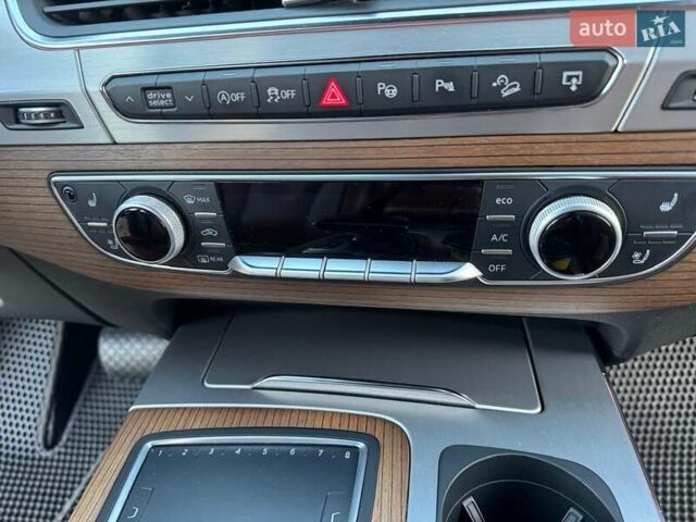 Коричневий Ауді Ку 7, об'ємом двигуна 2.97 л та пробігом 250 тис. км за 40000 $, фото 3 на Automoto.ua