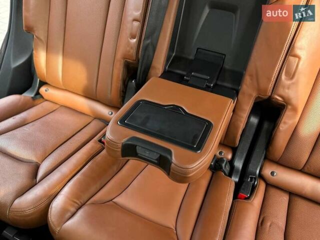 Ауді Ку 7 2017 у Стрые на Automoto.ua Коричневий Ауді Ку 7, об'ємом двигуна 3 л та пробігом 213 тис. км за 26600 $, фото 40 на Automoto.ua