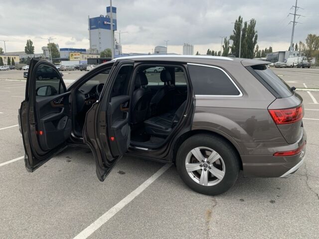 Ауди Ку 7 2017 в Киеве на Automoto.ua Коричневый Ауди Ку 7, объемом двигателя 2 л и пробегом 250 тыс. км за 25500 $, фото 5 на Automoto.ua