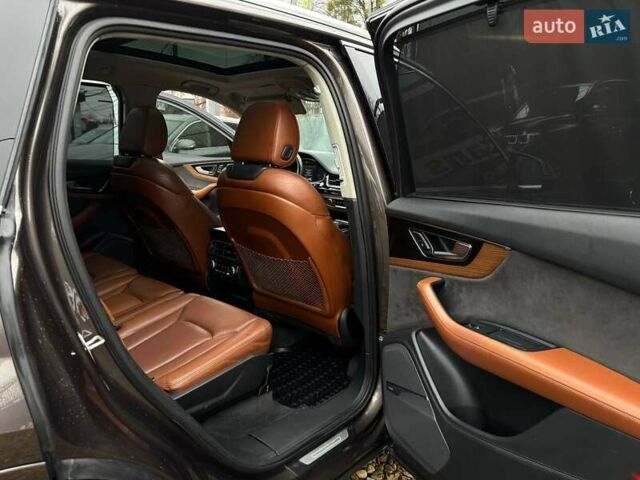 Коричневый Ауди Ку 7, объемом двигателя 3 л и пробегом 214 тыс. км за 26300 $, фото 18 на Automoto.ua