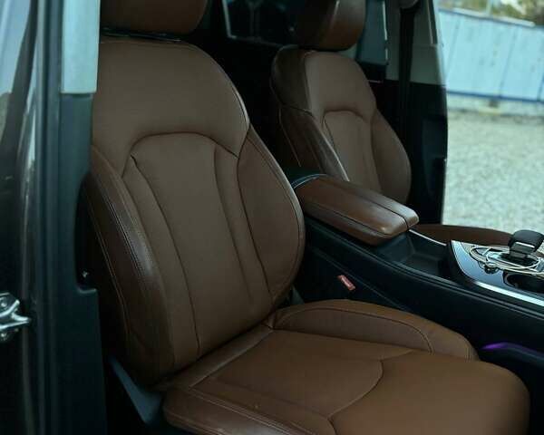 Ауді Ку 7 2017 у Стрые на Automoto.ua Коричневий Ауді Ку 7, об'ємом двигуна 3 л та пробігом 213 тис. км за 26600 $, фото 48 на Automoto.ua
