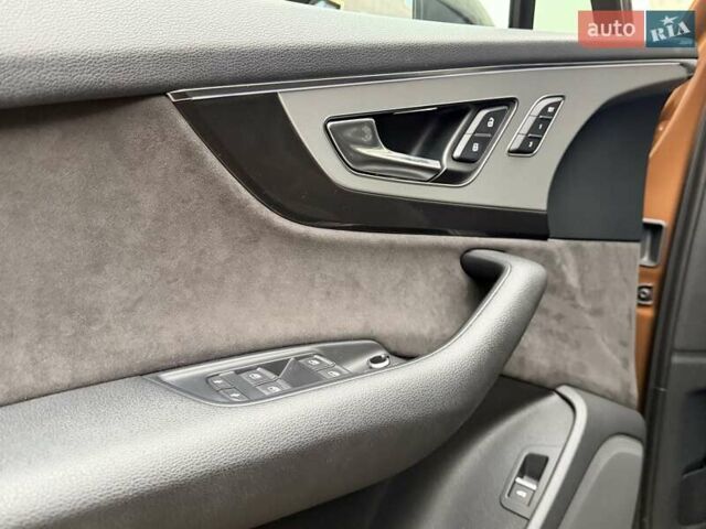 Коричневый Ауди Ку 7, объемом двигателя 2.97 л и пробегом 140 тыс. км за 39999 $, фото 73 на Automoto.ua