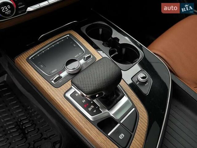 Коричневый Ауди Ку 7, объемом двигателя 3 л и пробегом 214 тыс. км за 26300 $, фото 54 на Automoto.ua