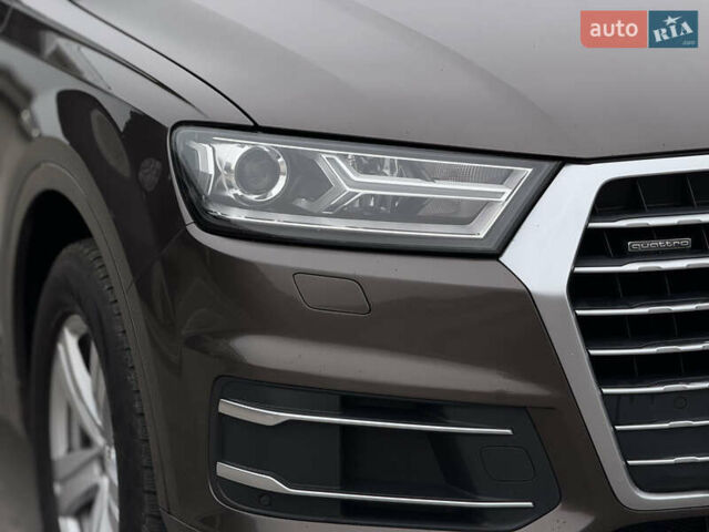 Коричневий Ауді Ку 7, об'ємом двигуна 3 л та пробігом 303 тис. км за 28700 $, фото 10 на Automoto.ua