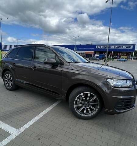 Коричневый Ауди Ку 7, объемом двигателя 2 л и пробегом 126 тыс. км за 29000 $, фото 1 на Automoto.ua