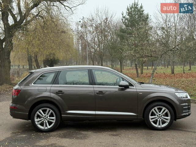 Коричневый Ауди Ку 7, объемом двигателя 2.97 л и пробегом 187 тыс. км за 35800 $, фото 4 на Automoto.ua