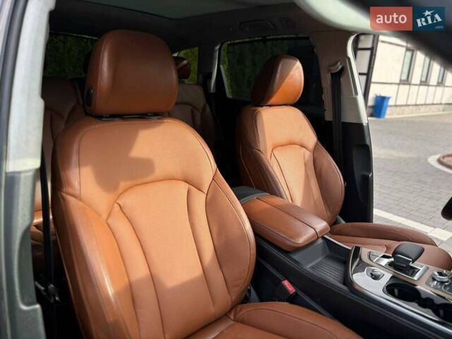 Ауді Ку 7 2017 у Стрые на Automoto.ua Коричневий Ауді Ку 7, об'ємом двигуна 3 л та пробігом 213 тис. км за 26600 $, фото 42 на Automoto.ua