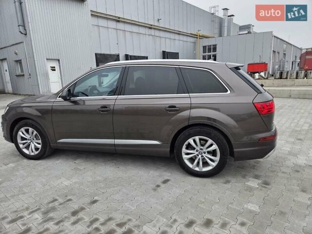 Коричневый Ауди Ку 7, объемом двигателя 2.97 л и пробегом 300 тыс. км за 32000 $, фото 4 на Automoto.ua