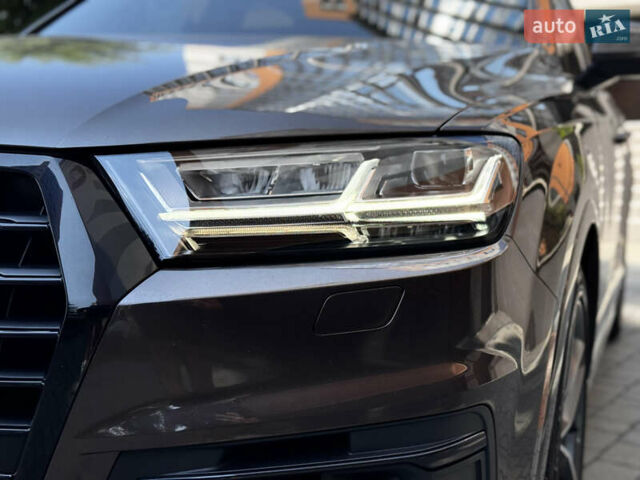 Коричневий Ауді Ку 7, об'ємом двигуна 3 л та пробігом 196 тис. км за 29900 $, фото 7 на Automoto.ua