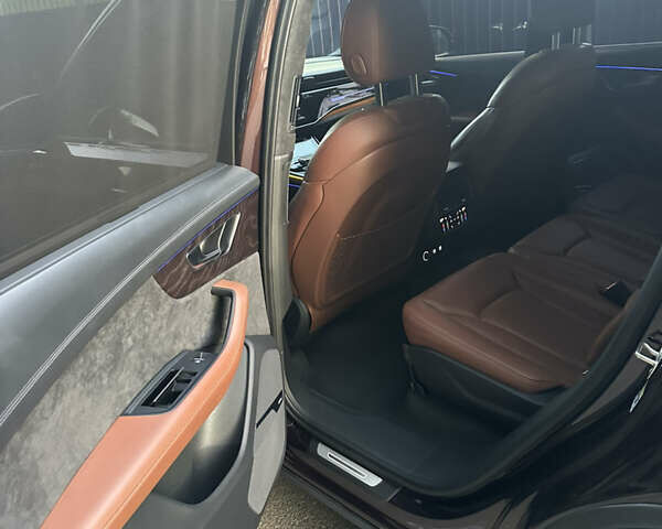 Коричневий Ауді Ку 7, об'ємом двигуна 3 л та пробігом 228 тис. км за 57500 $, фото 14 на Automoto.ua