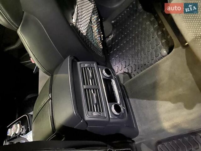 Красный Ауди Ку 7, объемом двигателя 3 л и пробегом 130 тыс. км за 50000 $, фото 15 на Automoto.ua