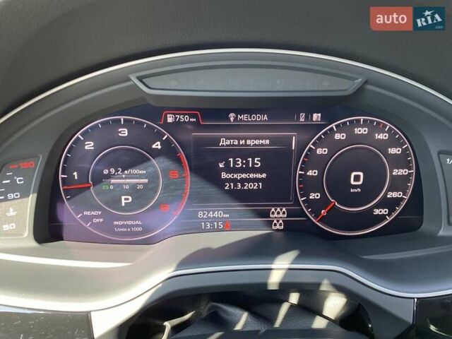 Красный Ауди Ку 7, объемом двигателя 3 л и пробегом 130 тыс. км за 50000 $, фото 10 на Automoto.ua