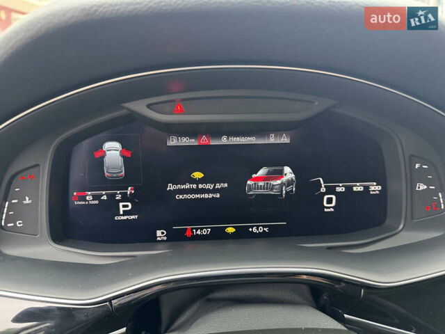 Красный Ауди Ку 7, объемом двигателя 3 л и пробегом 90 тыс. км за 42200 $, фото 15 на Automoto.ua