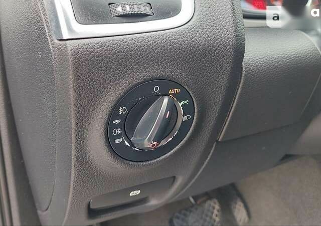 Ауди Ку 7, объемом двигателя 3 л и пробегом 318 тыс. км за 13999 $, фото 11 на Automoto.ua