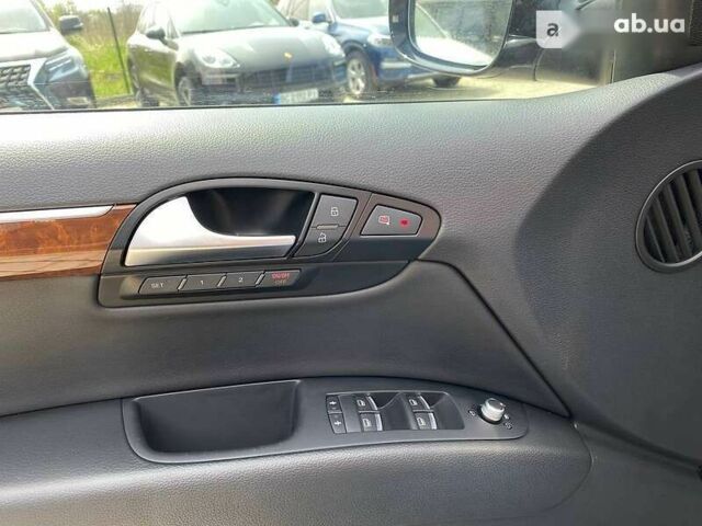 Ауди Ку 7, объемом двигателя 0 л и пробегом 318 тыс. км за 19750 $, фото 16 на Automoto.ua