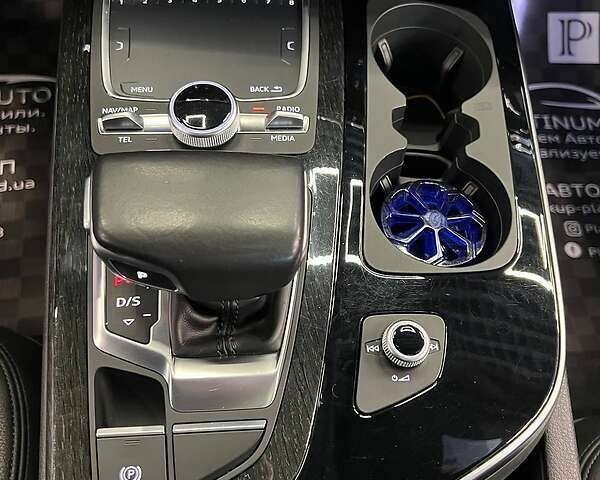 Ауді Ку 7, об'ємом двигуна 3 л та пробігом 127 тис. км за 42900 $, фото 26 на Automoto.ua