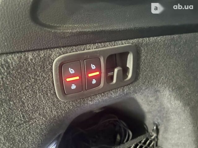 Ауди Ку 7, объемом двигателя 2 л и пробегом 104 тыс. км за 42500 $, фото 14 на Automoto.ua