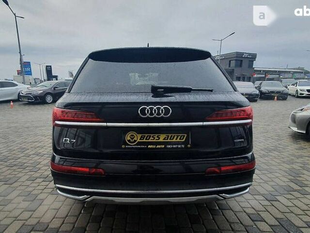 Ауди Ку 7, объемом двигателя 3 л и пробегом 6 тыс. км за 75000 $, фото 4 на Automoto.ua