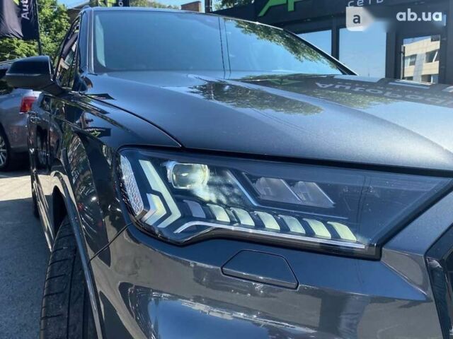 Ауди Ку 7, объемом двигателя 3 л и пробегом 52 тыс. км за 85200 $, фото 10 на Automoto.ua