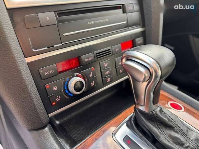 Ауди Ку 7, объемом двигателя 3 л и пробегом 231 тыс. км за 14850 $, фото 25 на Automoto.ua