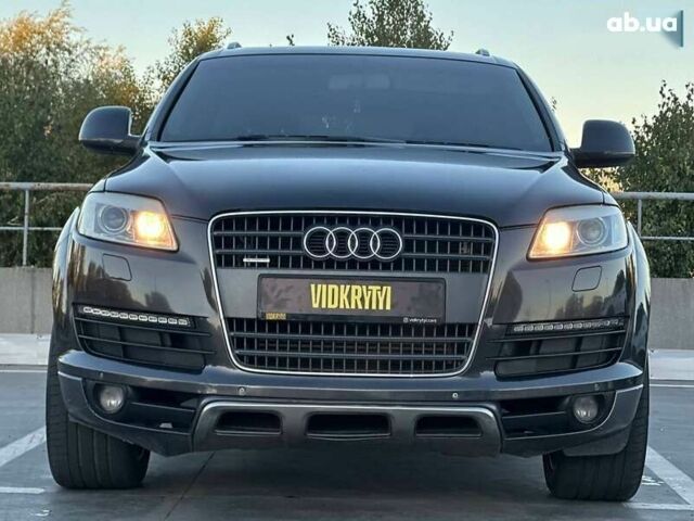 Ауді Ку 7, об'ємом двигуна 4.2 л та пробігом 250 тис. км за 9900 $, фото 6 на Automoto.ua