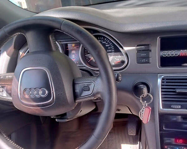 Ауди Ку 7, объемом двигателя 4 л и пробегом 280 тыс. км за 8000 $, фото 7 на Automoto.ua