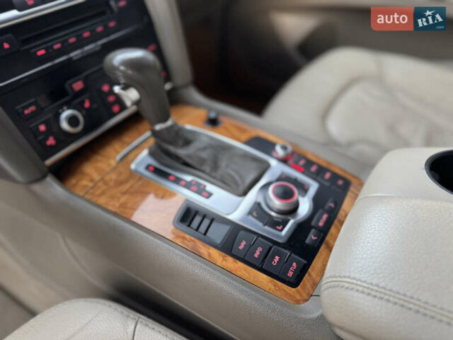 Ауди Ку 7, объемом двигателя 3 л и пробегом 318 тыс. км за 11899 $, фото 26 на Automoto.ua