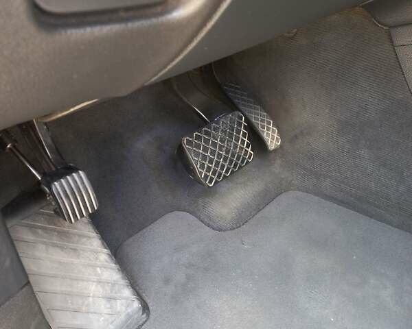 Ауди Ку 7, объемом двигателя 3 л и пробегом 211 тыс. км за 14299 $, фото 19 на Automoto.ua