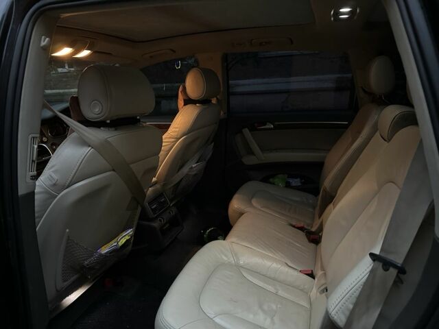 Ауді Ку 7, об'ємом двигуна 3 л та пробігом 3 тис. км за 4880 $, фото 1 на Automoto.ua