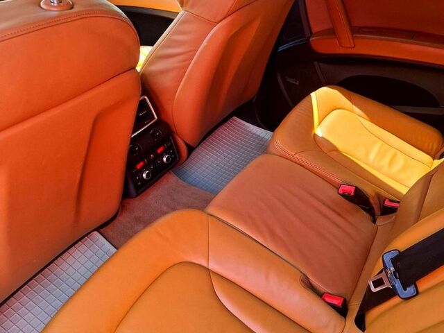 Ауди Ку 7, объемом двигателя 4.2 л и пробегом 211 тыс. км за 14500 $, фото 11 на Automoto.ua