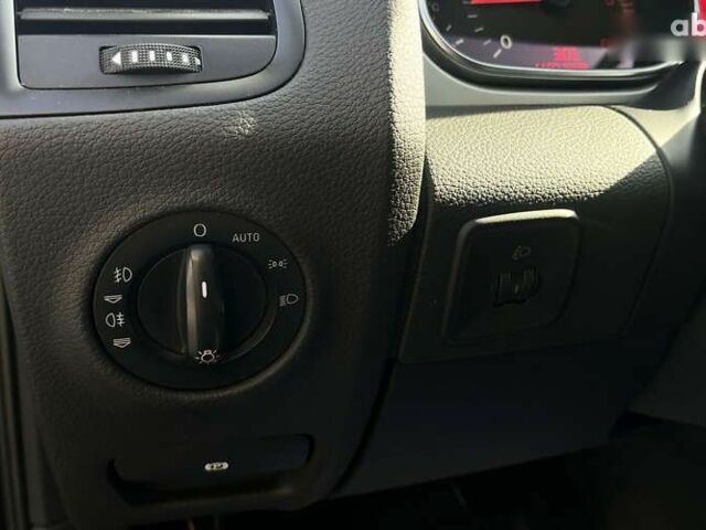 Ауді Ку 7, об'ємом двигуна 3 л та пробігом 208 тис. км за 14000 $, фото 11 на Automoto.ua