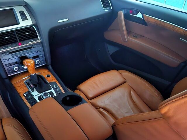 Ауди Ку 7, объемом двигателя 4.2 л и пробегом 211 тыс. км за 14500 $, фото 9 на Automoto.ua
